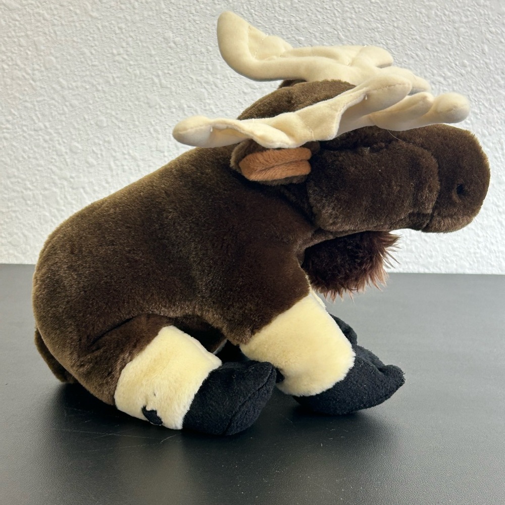 WILD REPUBLIC Moose Stuffed Animal